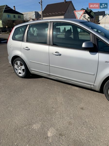 Минивэн Ford C-Max 2009 в Вараше