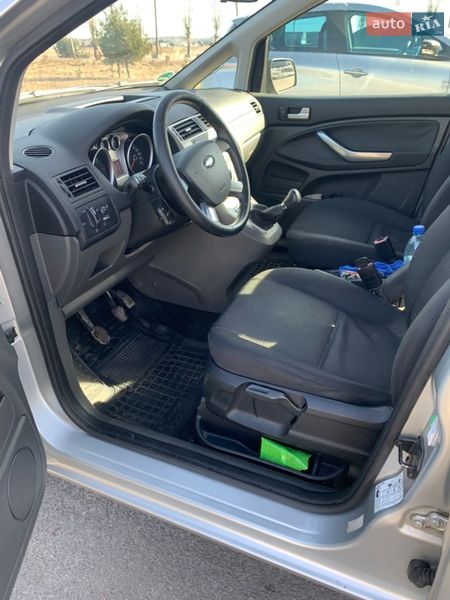 Минивэн Ford C-Max 2009 в Вараше