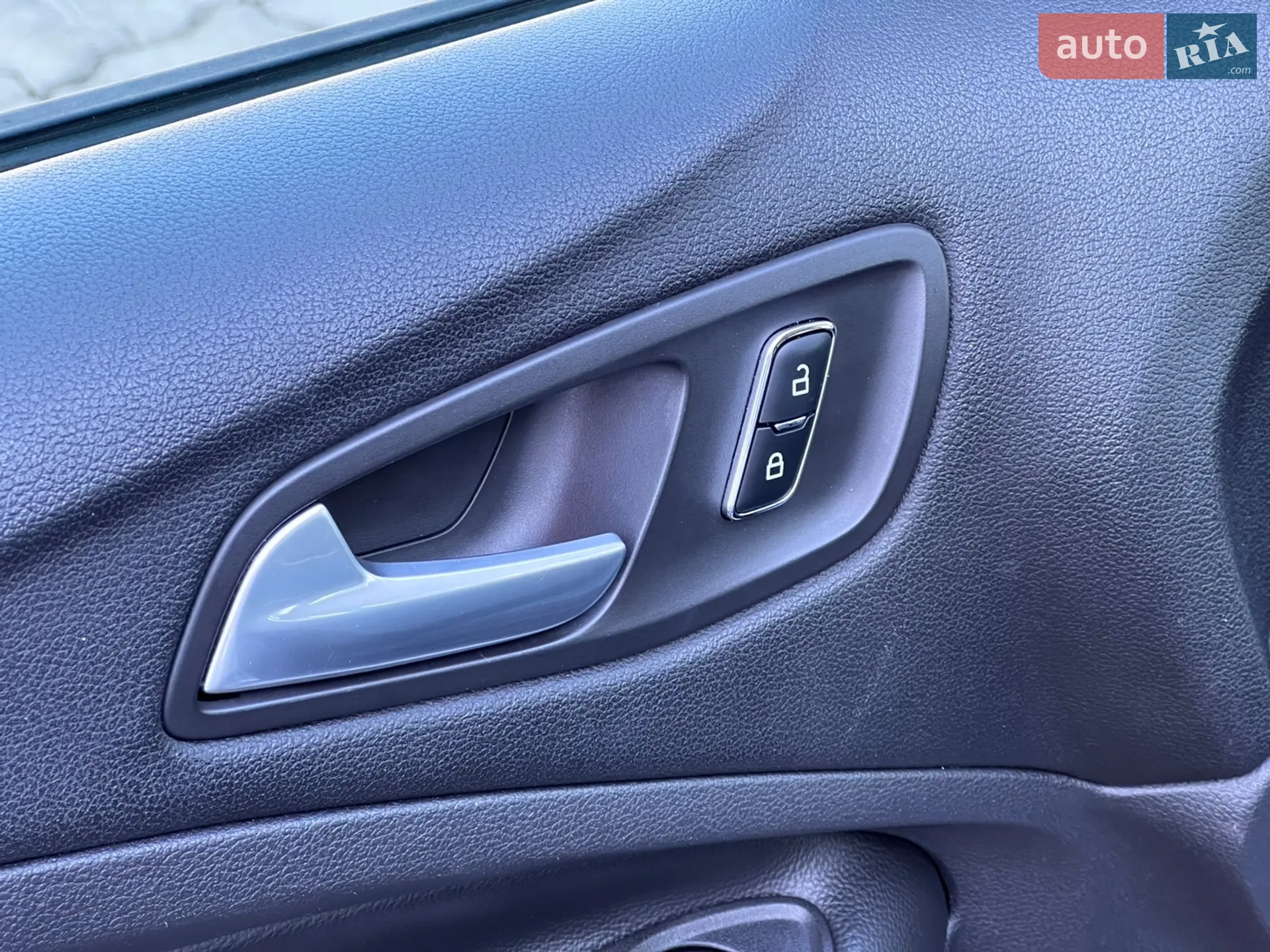 2013 Ford C-MAX - мініатюра 32
