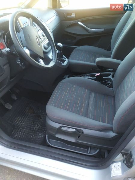 Минивэн Ford C-Max 2009 в Виннице