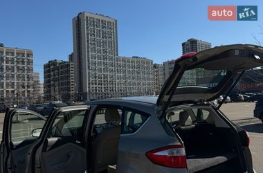 Минивэн Ford C-Max 2016 в Киеве