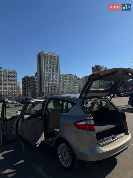 Мінівен Ford C-Max 2016 в Києві