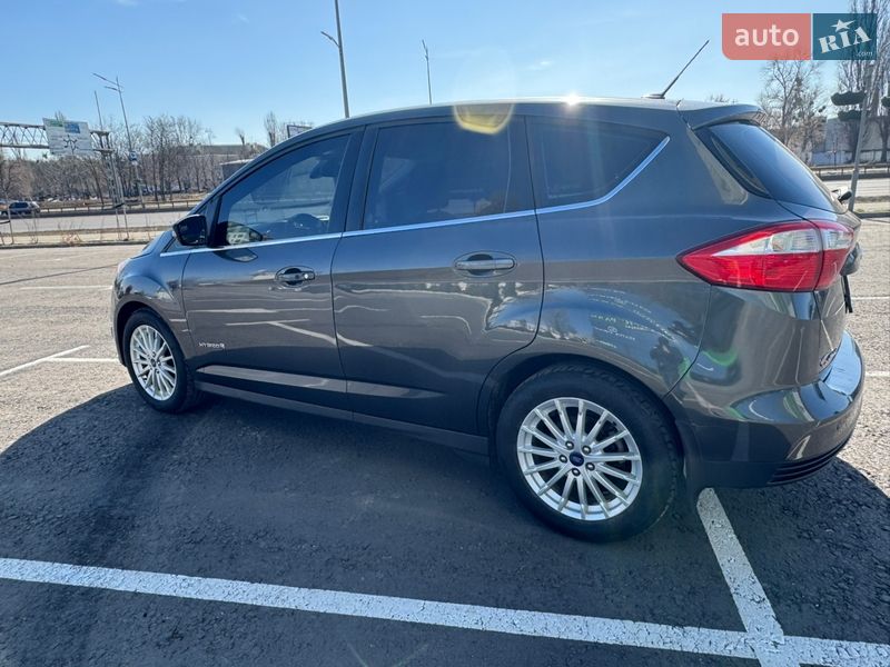Минивэн Ford C-Max 2016 в Киеве
