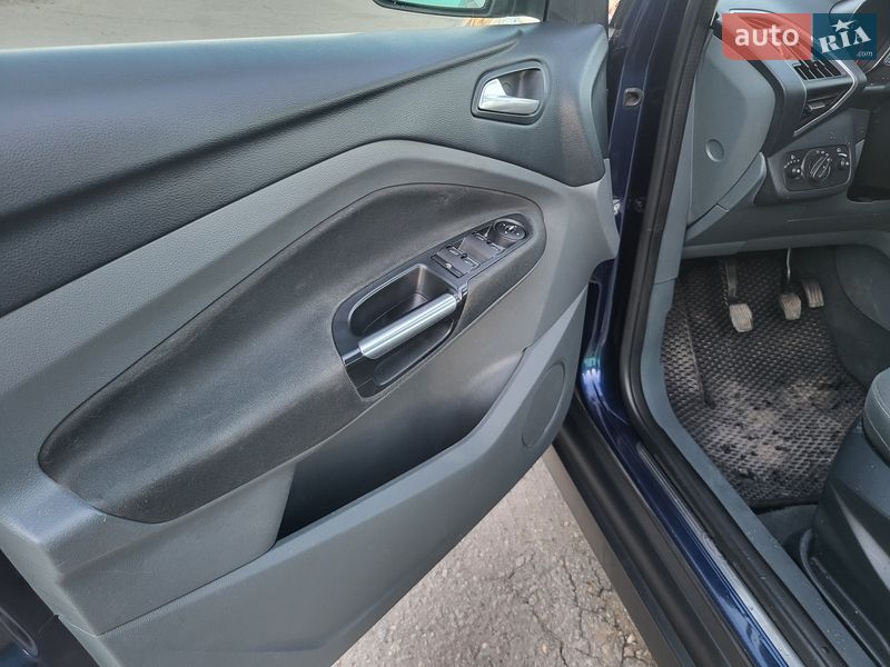 Минивэн Ford C-Max 2011 в Запорожье