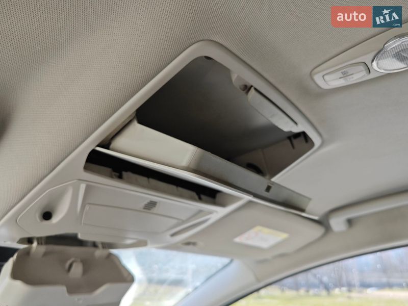 Минивэн Ford C-Max 2017 в Львове фото 11 Минивэн Ford C-Max 2017 в Львове