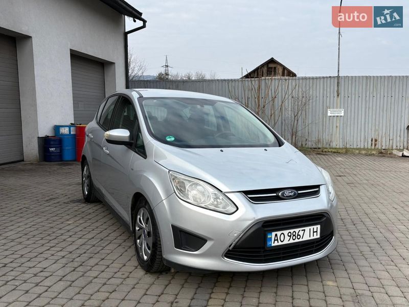Мінівен Ford C-Max 2011 в Сваляві