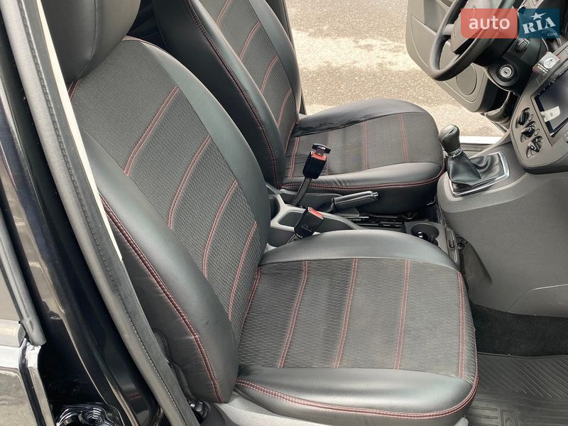 Минивэн Ford C-Max 2008 в Запорожье фото 37 Минивэн Ford C-Max 2008 в Запорожье