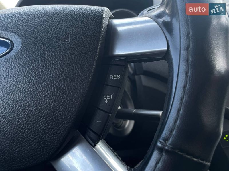 Минивэн Ford C-Max 2008 в Киеве