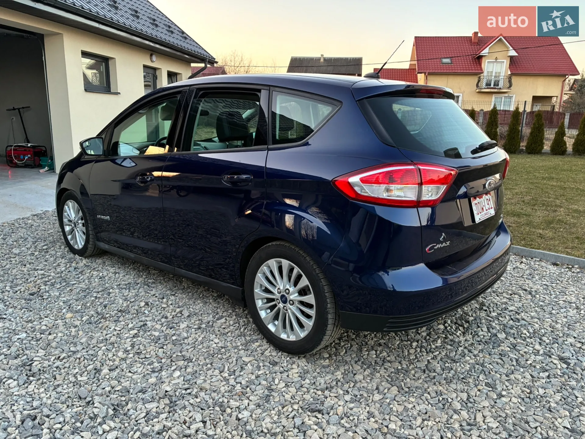 2017 Ford C-MAX - мініатюра 32
