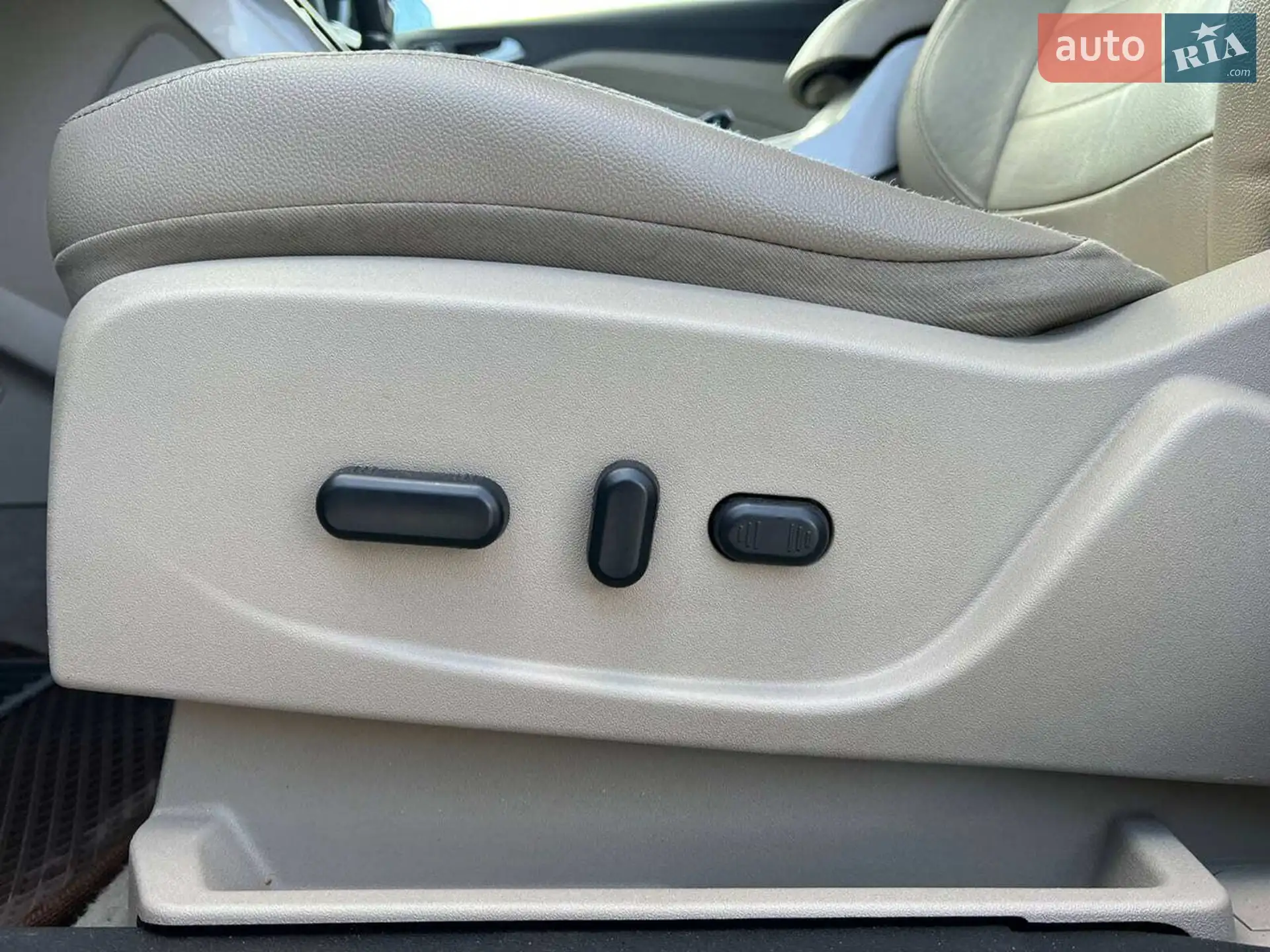 2013 Ford C-MAX - мініатюра 20