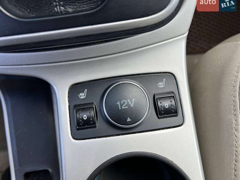 Минивэн Ford C-Max 2013 в Львове