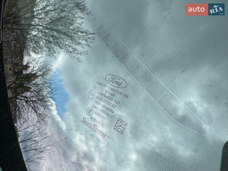 Минивэн Ford C-Max 2016 в Южном