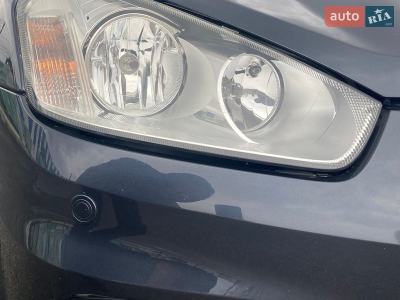 Мінівен Ford C-Max 2009 в Кам'янець-Подільському