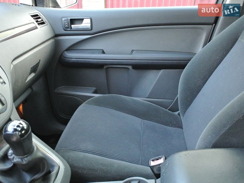 Минивэн Ford C-Max 2005 в Каменец-Подольском