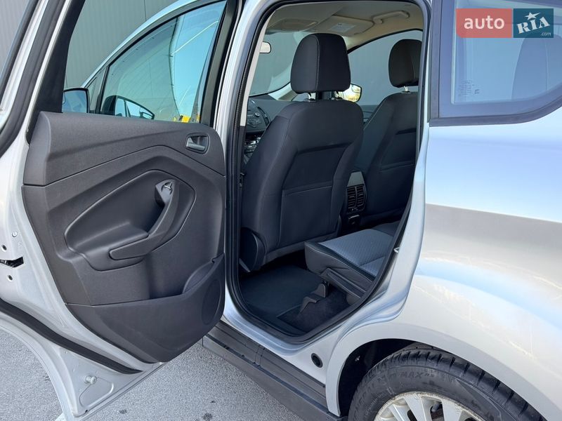Мінівен Ford C-Max 2017 в Києві