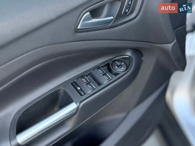 Мінівен Ford C-Max 2017 в Києві