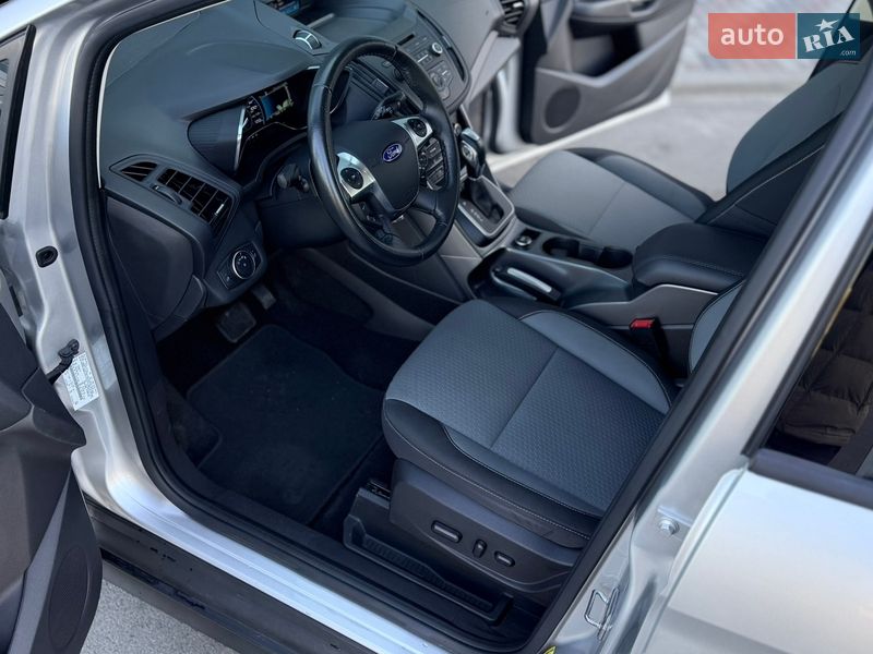Мінівен Ford C-Max 2017 в Києві