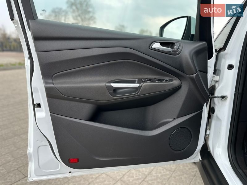 Минивэн Ford C-Max 2017 в Дрогобыче