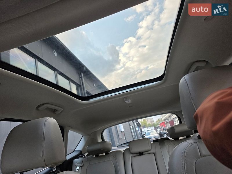 Минивэн Ford C-Max 2017 в Киеве