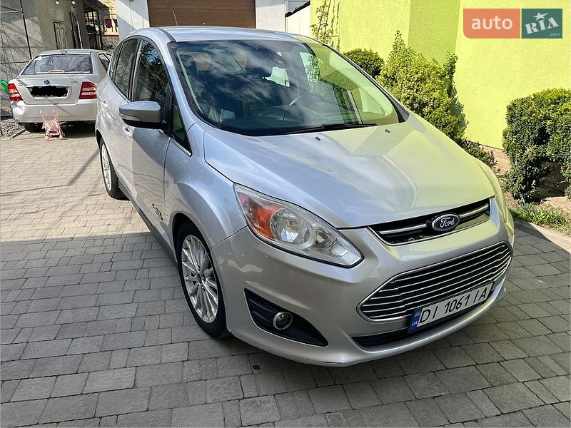 Минивэн Ford C-Max 2013 в Дрогобыче