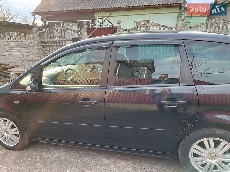 Минивэн Ford C-Max 2005 в Шепетовке