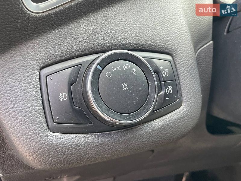 Мінівен Ford C-Max 2013 в Києві