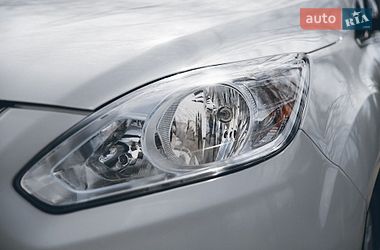 Минивэн Ford C-Max 2015 в Измаиле