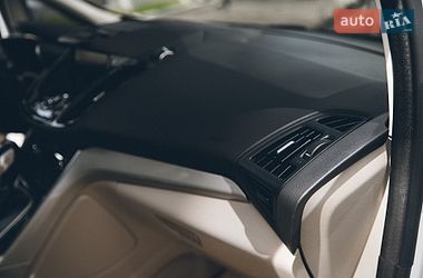 Минивэн Ford C-Max 2015 в Измаиле