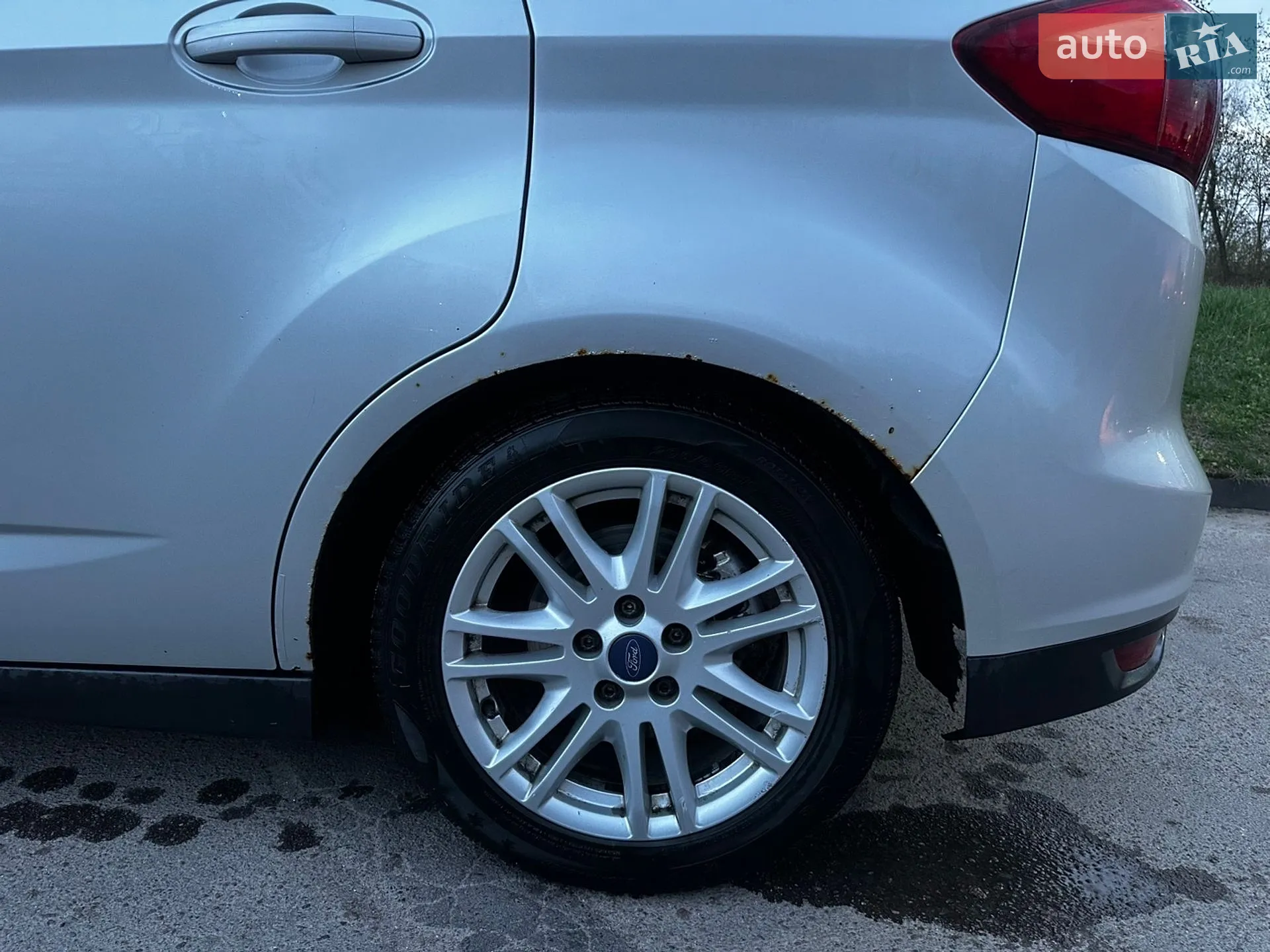 2011 Ford C-MAX - мініатюра 11