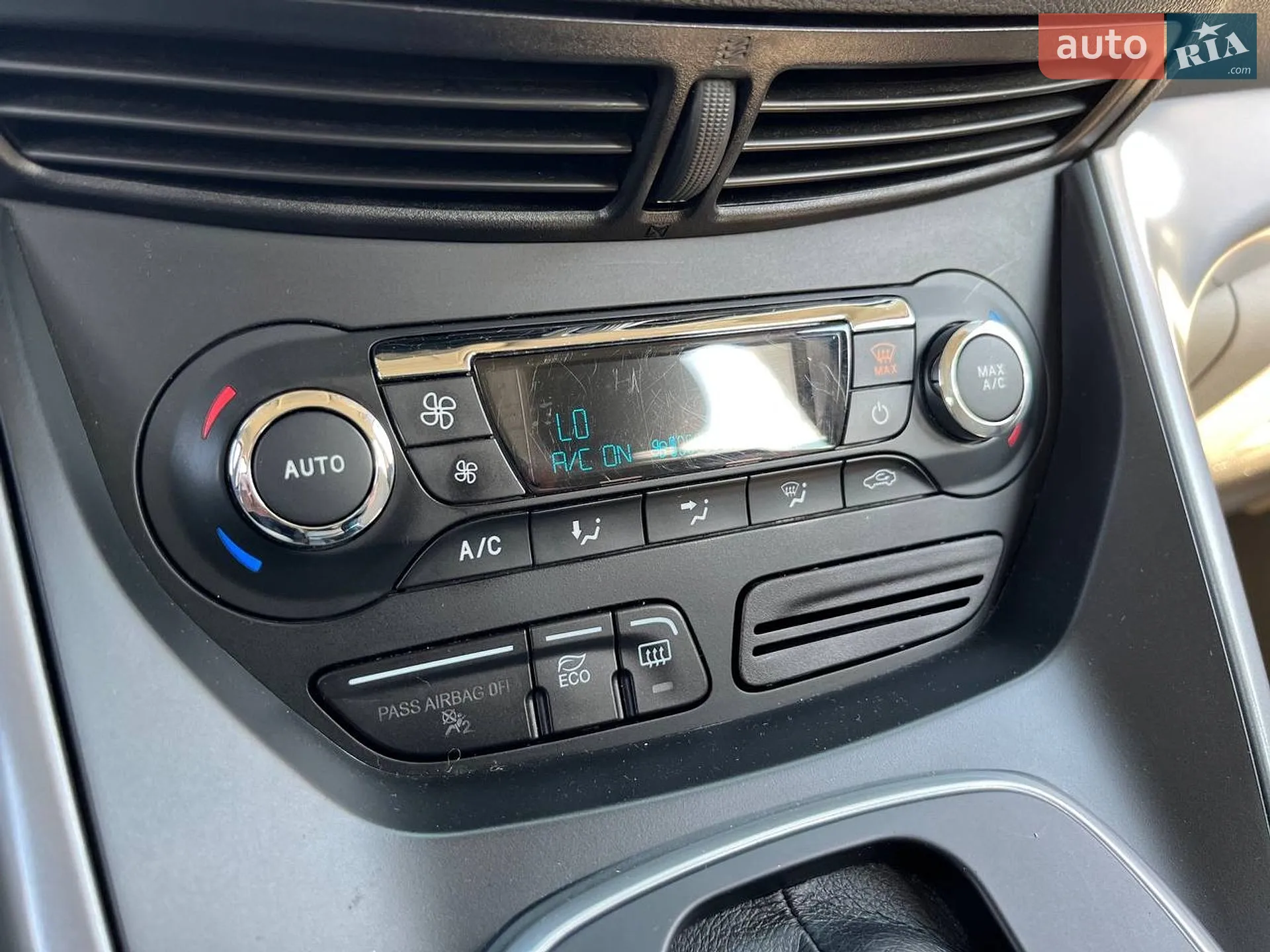 2016 Ford C-MAX - мініатюра 23