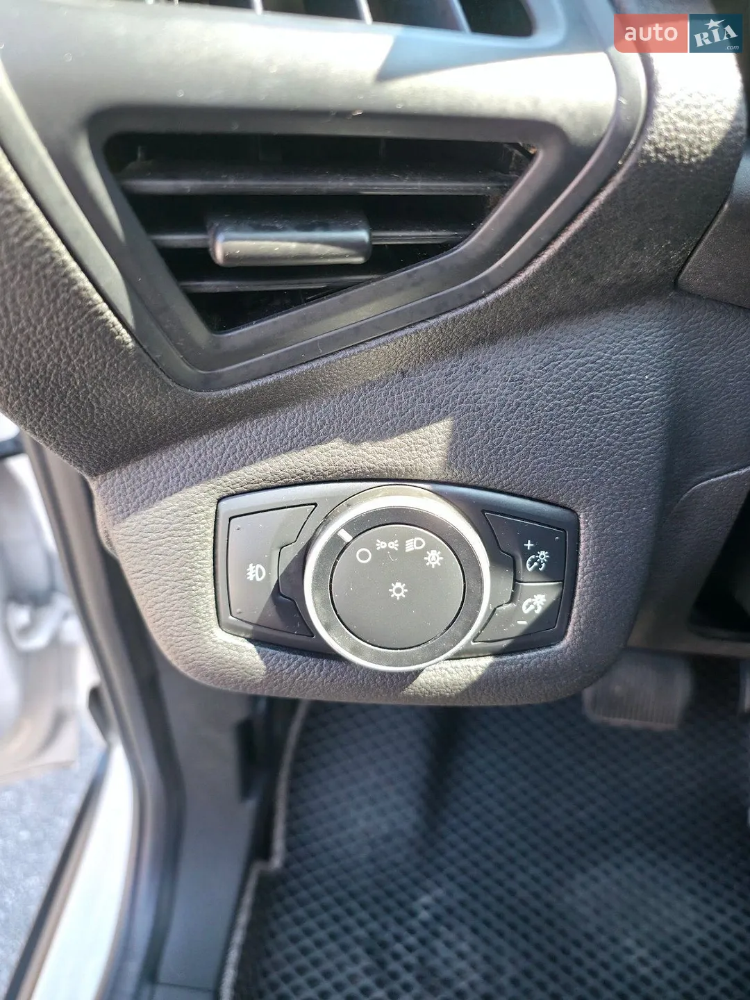 2015 Ford C-MAX - мініатюра 22