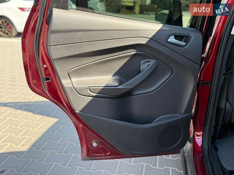 Мінівен Ford C-Max 2015 в Києві