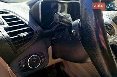 Мінівен Ford C-Max 2015 в Луцьку