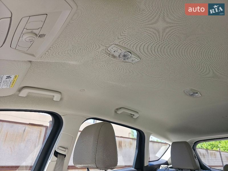 Мінівен Ford C-Max 2015 в Луцьку