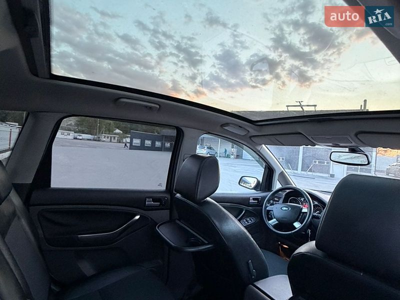 Минивэн Ford C-Max 2008 в Бучаче