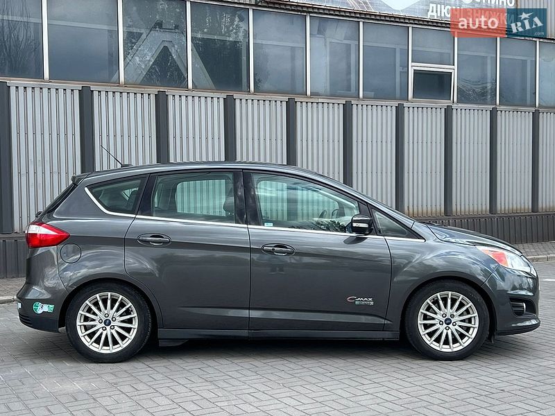 Мінівен Ford C-Max 2016 в Запоріжжі