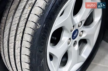 Минивэн Ford C-Max 2014 в Стрые