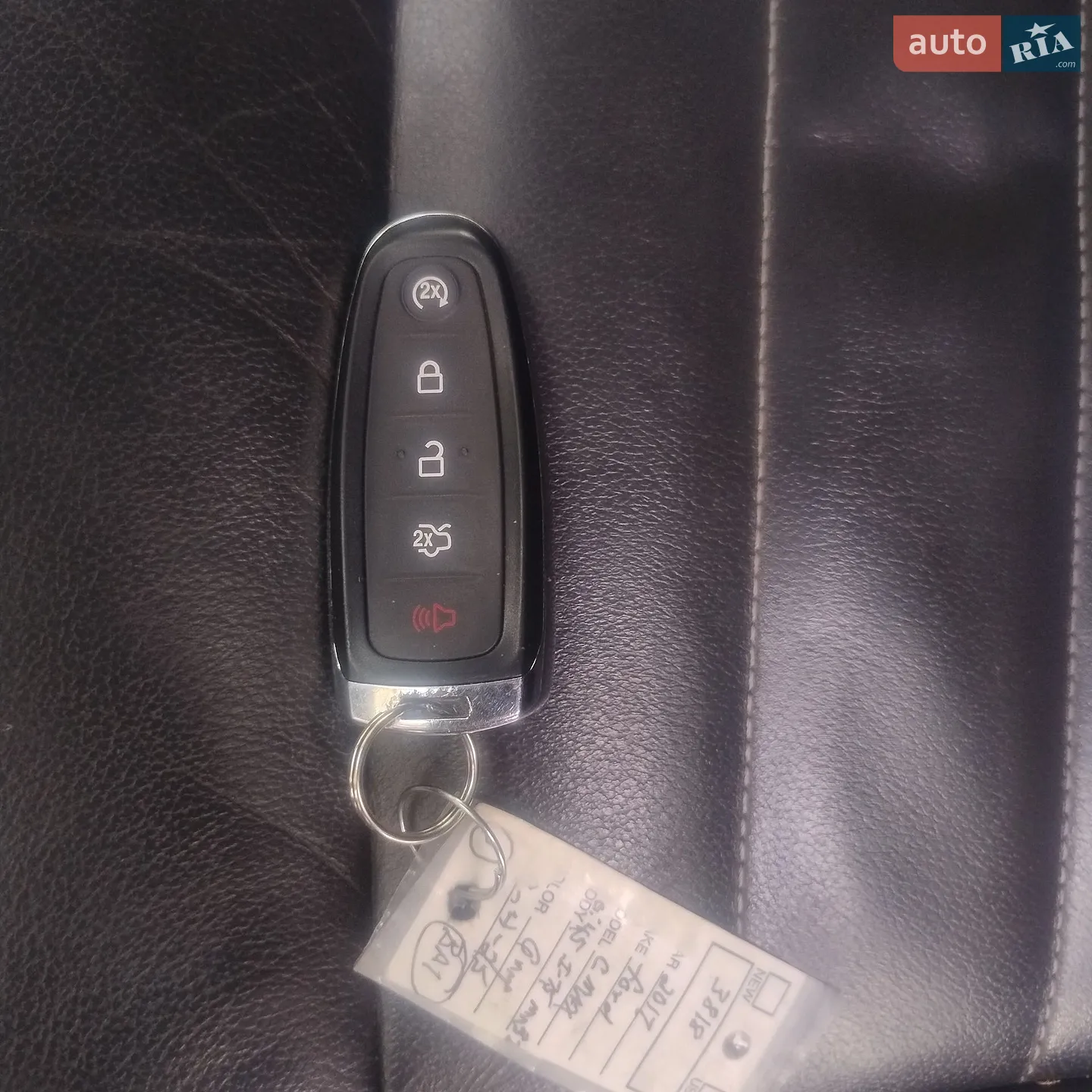 2015 Ford C-MAX - мініатюра 29