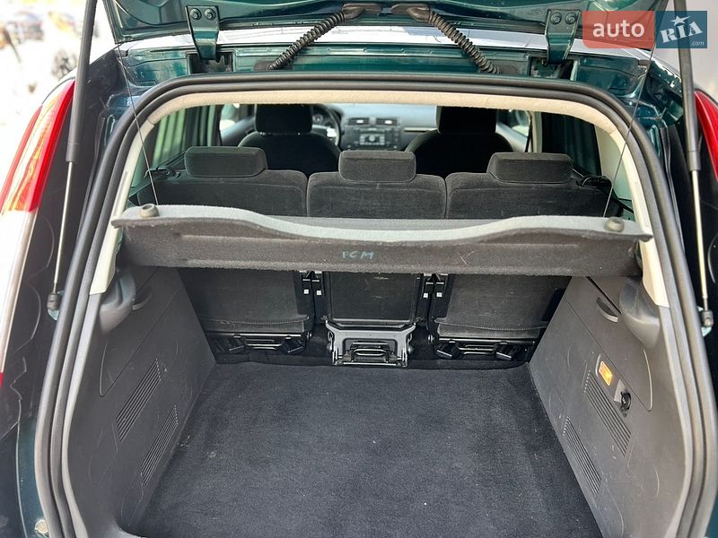 Минивэн Ford C-Max 2006 в Киеве