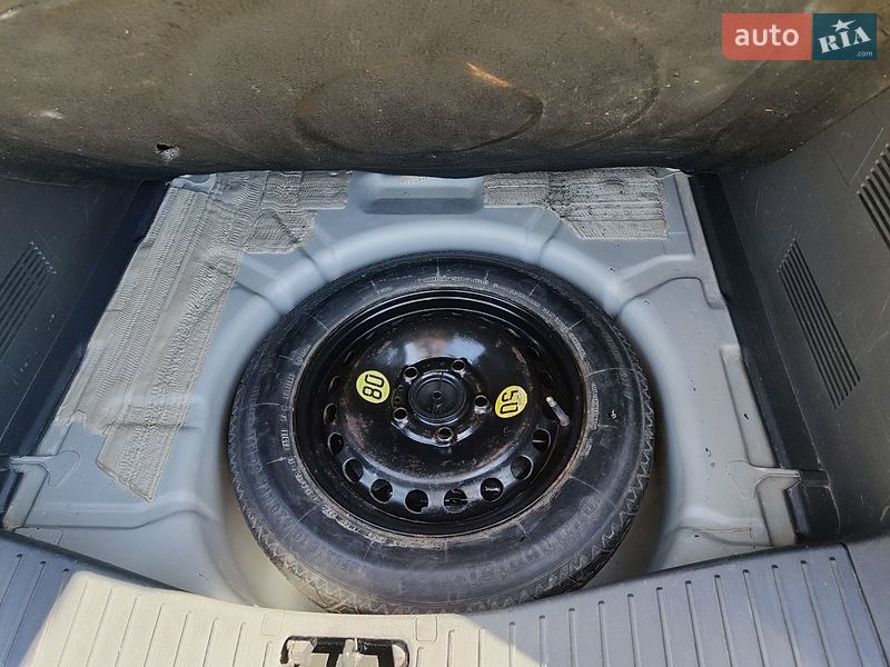 Мінівен Ford C-Max 2009 в Львові