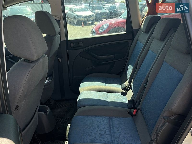 Минивэн Ford C-Max 2008 в Мукачево