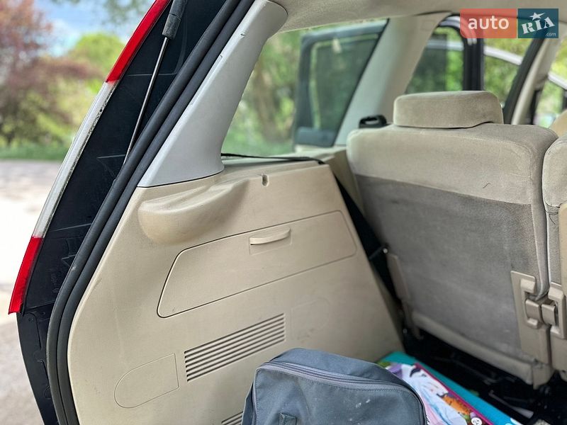 Мінівен Ford C-Max 2006 в Львові фото 17 Мінівен Ford C-Max 2006 в Львові