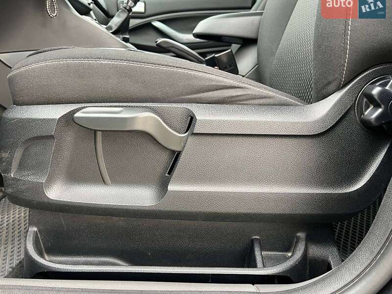 Минивэн Ford C-Max 2010 в Львове