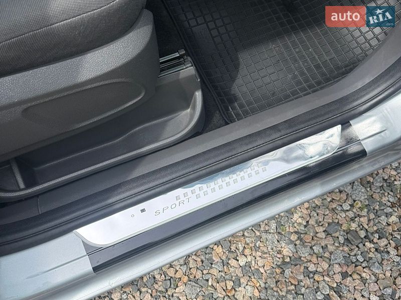 Мінівен Ford C-Max 2006 в Полтаві