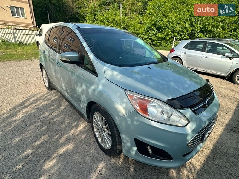 Мінівен Ford C-Max 2012 в Обухові