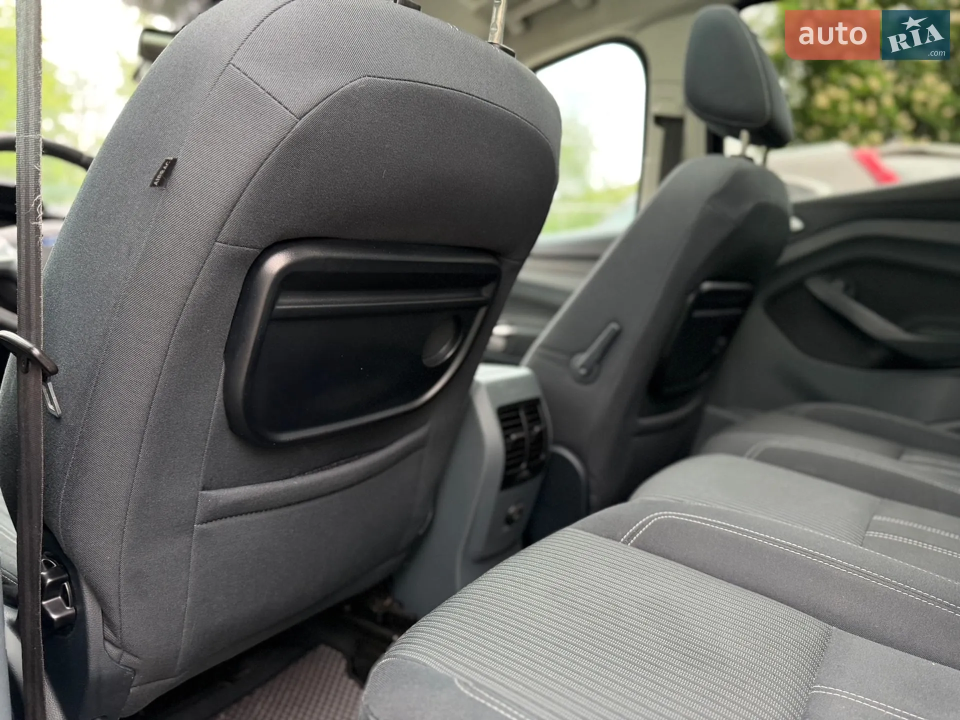 2010 Ford C-MAX - мініатюра 19