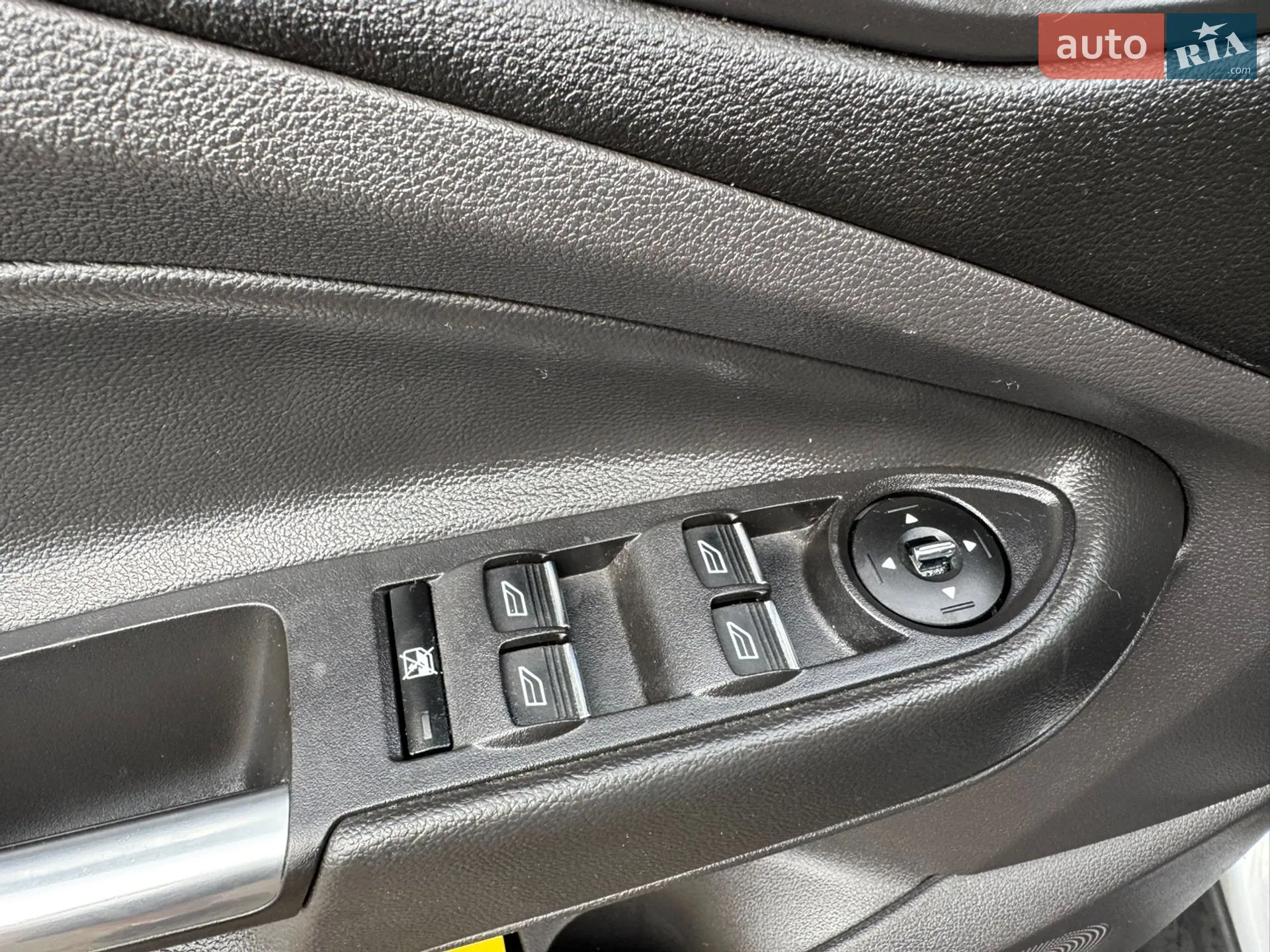 2015 Ford C-MAX - мініатюра 31
