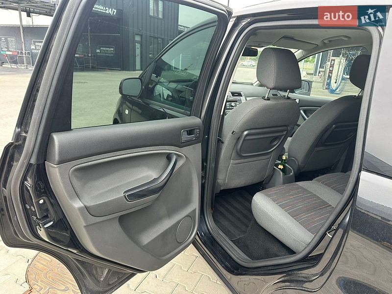 Минивэн Ford C-Max 2010 в Луцке