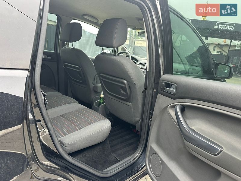 Минивэн Ford C-Max 2010 в Луцке