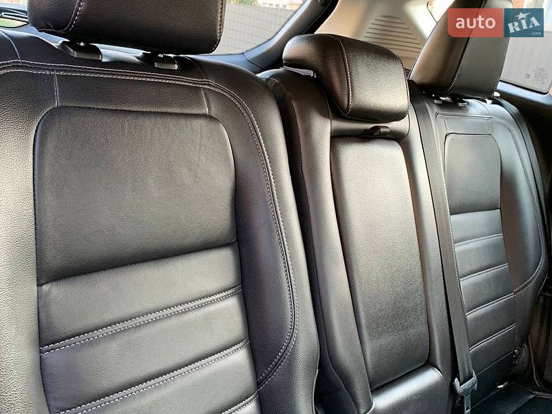 Минивэн Ford C-Max 2017 в Ивано-Франковске фото 14 Минивэн Ford C-Max 2017 в Ивано-Франковске